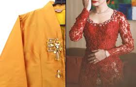 Kali dalam tutorial tobikin.com akan memberi contoh cara membuat hiasan pohon natal dari plastik kresek bekas.plastik kresek alias barang bekas sering. 10 Detail Hiasan Kebaya Yang Bikin Cantik Tampilannya Bilang Penjahitmu Mau Aplikasi Yang Mana
