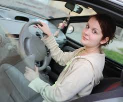 Antaranya ialah cara memegang stereng. Cara Pegang Steering Rupanya Ada Kaitan Dengan Personaliti Diri Baca Pendedahannya Di Sini