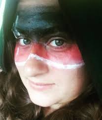 Greetings fellow Hoarde members! My name is Tina, I joined the Eastern  Tribe of the Hoarde about a week ago when I met a few of you at the MD Renn  Fair.