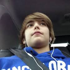 Stream Leon Burg music