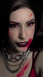 Vampiric Goth Transformation: Valentina King Reveals Dark Side