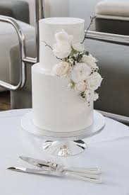 Linny Yen Blues Point Reserve The Seadeck Sydney Wedding A Wedding Photos Sydney Melbourne Modern Wedding Cake Romantic Wedding Cake Wedding Cake Toppers