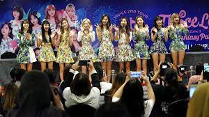 李克勤庆祝成立30周年演唱会马来西亚站 hacken lee 30th anniversary concert in malaysia. Showbiz Twice Cancels Concert Due To Safety Concerns