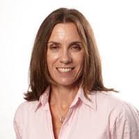 Julia Vecchio's Instagram, Twitter & Facebook