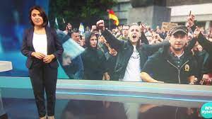 Rima iraki (født 1982 i berlin i tyskland) er en norsk journalist og programleder for nrks nyhetsprogram dagsrevyen. Tyskere Fikk Nok Da Mann Ble Knivdrept Pa Apen Gate Blir Kalt Hoyreekstreme Av Nrk Resett