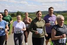 Hanner Marathon Llwybr Dyffryn TYWI Valley Path