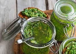 Recette Pesto Au Basilic Maison Savoury Food Vegan Recepies Pesto