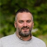 100+ perfiles de «Basalla»