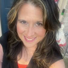 What are good bars to get a drink and play pool in Tomball?