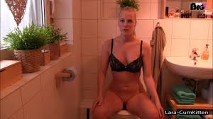 Lara Cumkitten My very private PISS diary • Pornhex