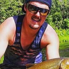 Justin Jonker's Instagram, Twitter & Facebook