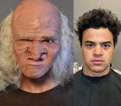 It was an honour to create and apply these gnome/dwarf prosthetics  alongside @gailkennedy4801 for the @iatselocal212 makeup play day. We had  so much fun working