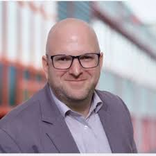 Mitarbeitende von Schöler Fördertechnik AG