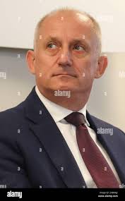 Wsb tv hi-res stock photography and images