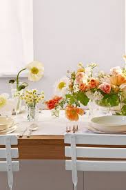 Find light salads, recipes, meals and drinks perfect for easy entertaining. 25 Beautiful Spring Table Setting Ideas Stylish Spring Centerpieces