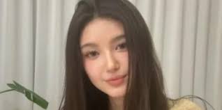 Watch] Chloe Grace Moretz Ruins Everything In 'Neighbors 2: Sorority  Rising;' Watch Selena Gomez, Zac Efron In New Trailer : Trending News :  koreaportal