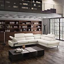 Luxul pe care il meriti este acum la dispozitia ta prin noile colectii de mobilier. Divani In Pelle Angolari Foto 30 40 Designmag Divani Divano Angolare Divani In Pelle