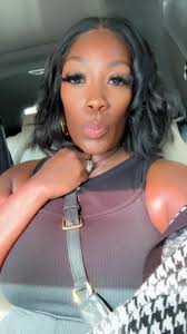 If you hadn't been to Truth Lounge its a must go!! It's giving Housron  vibes. Music was really nice and the food is delicious!