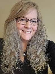 Sandra Scroggins's Instagram, Twitter & Facebook