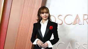 🔴LIVE Lisa at the Oscars 2025 red carpet 🔴 Lisa with Doja Cat and Raye at  Oscar 2025 - YouTube