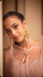 A timeless look created by @yashprit_kaur as her portfolio shoot with  Daniel Bauer Academy, Mumbai at JW Marriott Mumbai😍, HMU @yashprit_kaur ,  Shot/edit @rijuvenated , Muse @queen__bharali ...