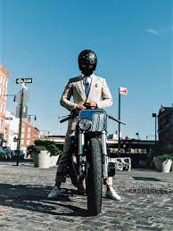 Interview With The Suited Racer The Man Racer Cafe Racer Motorcycle Cafe Racer