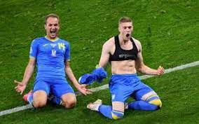 Vivi in diretta con noi la partita di euro2020 tra svezia e ucraina, ottavo di finale!#euro2020 #sveziaucraina #swedenukraine #calcioshow stadio: Groa0weau9tqem