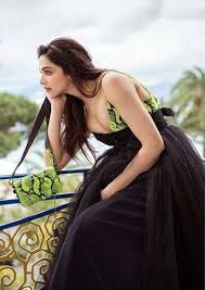 In Pics Deepika Padukone Slips Into Three Dresses For Cannes 2019 Day 2 Only high quality pics and photos with deepika padukone.