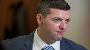 C.J. Robinson sworn in as DA for 19th circuit