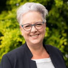 So great to be out in the Hunter with Penny Sharpe and Rob Amphlett Lewis  to see the progress being made