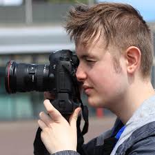 How Sharing Your Personal Life Helps Your Social Brand & Business