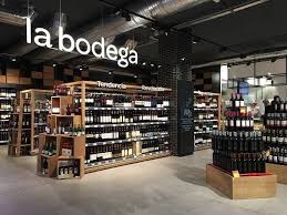 Store Of The Week Carrefour Market Tcc Global Dizajn Magazina Dizajn Vyvesok Vinnyj Magazin