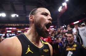 Frank Aron Booker fetar í fótspor föðurs síns og spilar með Val í vetur