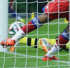 Vw xl1 fanbande dfb pokal finale 2014. Hummels Tor Uberstimmte Meyer Im Dfb Pokal Finale Seinen Assistenten Welt
