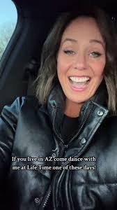 Lea Dombrowski's Instagram, Twitter & Facebook