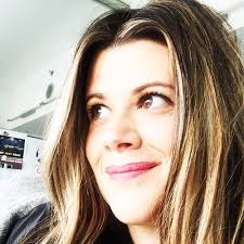 Sara Klomp Email & Phone Number