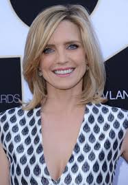 Courtney Thorne-Smith - Free pics, galleries & more at Babepedia