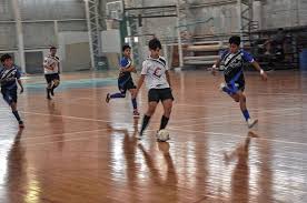 Malvinas, MyL y Lanús siguen como líderes