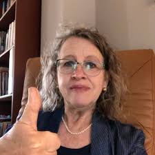 Mary Hellwig (@MaryHellwig)