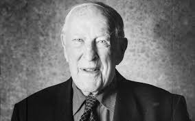 St Andrew's College Old Collegian Profile