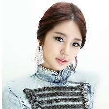 Hasil gambar untuk foto Yoon Eun Hye