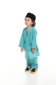 Nowdays used mostly on formal occasions like weddings and eid celebrations. Baju Melayu Kanak Kanak Ada Di Sini Ada Offer Menarik