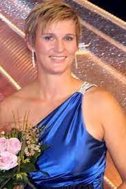 Druhou elínu tzéngkovou z řecka (57,92) porazila o více než dva metry. Barbora Spotakova Zivotopis Osobnosti Cz