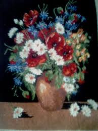 Tapisserie A L Aiguille Vase Avec Les Pavots Et Marguerites Vase De Coquelicots Decorations Murales Par Crochet Et Bijou Tapisserie A L Aiguille Gobelin Etsy