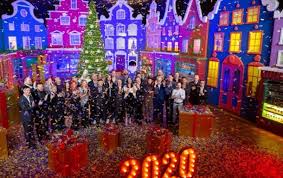 В своей речи глава государства перешёл на русский язык и попросил крым. Itogi 31 12 Obrashenie Zelenskogo I Fint Poroshenko Korrespondent Net