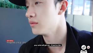 Today is Chan's mom birthday! We wish you a lots of health and happiness  Jessica! And thank you for bringing these wonderful talented people to our  lives!🥳💐🎁🎂🎉🥰