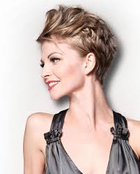 Most messy short hair cuts like this pixie are blown dry using tools as simple as your hands! 30 Cute And Easy Messy Short Hairstyles For Women Hairdo Hairstyle