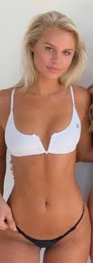 Does anyone know her she is part of boutineLA - Ashley Dunn 1383615 ›  NameThatPorn.com