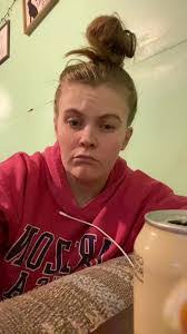 Elizabeth Albee's Instagram, Twitter & Facebook