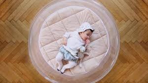 While cribs provide safety and security for your baby while he or she sleeps, the bedding provides the comfort you want them to have. Bubble Baby Bed
